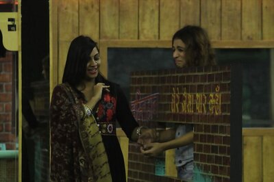 Bigg Boss 11, October 23, 2017 Update:  Shilpa, Benafsha, Luv, Sapna, Jyoti, Vikas, Akash Are Nominated