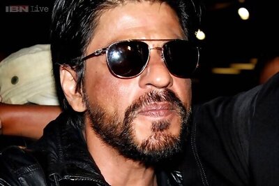 Shah Rukh Khan becomes the first Indian to use Twitter's mobile video camera
