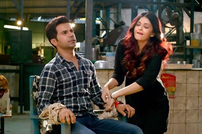 Halka Halka: Twitterati Laud Aishwarya Rai-Rajkummar Rao's Chemistry, Rebuke Makers For Ruining Nusrat Fateh Ali Khan's Evergreen Qawwali