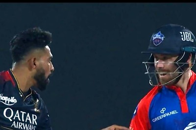 IPL 2023: Phil Salt and Mohammed Siraj Involved in Animated Exchange During DC's Chase Against RCB