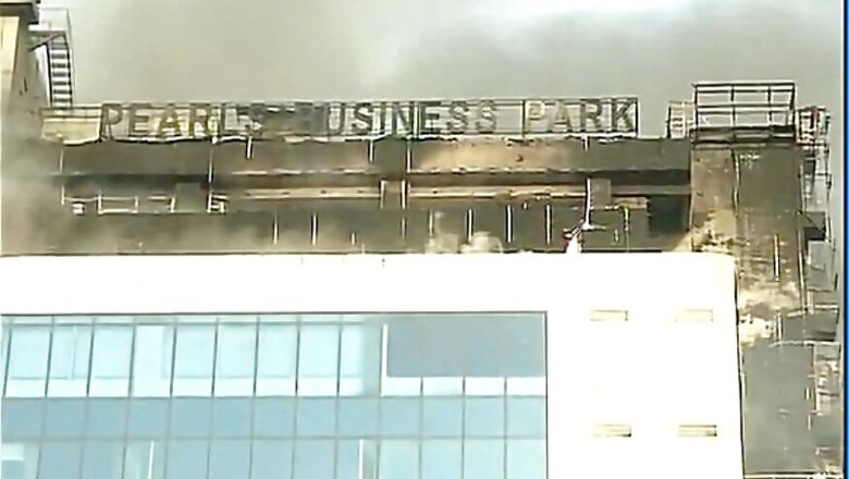 Massive Fire Breaks Out at Netaji Subhash Place in Delhi