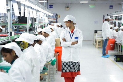 Mobile Phone Manufacturing Resumes as Economy Slowly Reopens, ICEA Lauds Govt for Move