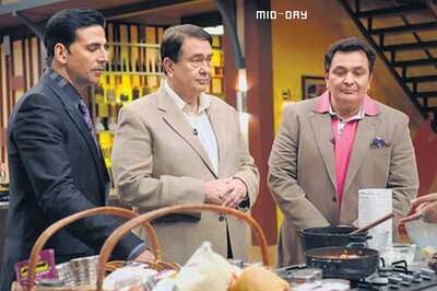 Fire on Akshay's sets