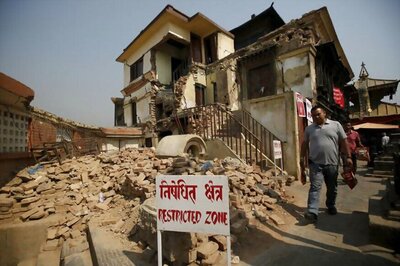 Human Rights Watch Slams Nepal For Failure to Help Quake Victims