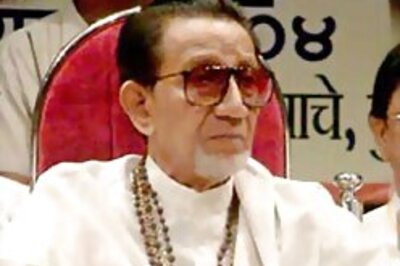 Bhujbal withdraws case against Bal Thackeray
