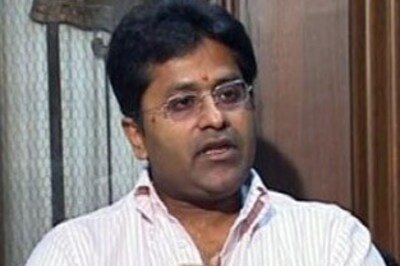 Modi scotches rumours of Warne's pull-out