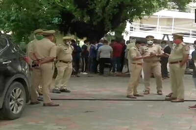 UP Journalist Shot in Front of Children in Ghaziabad Dies, Congress Slams 'Jungle Raj'