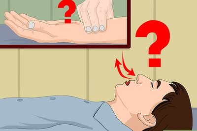 How to Make a Traction Splint for a Fractured Femur