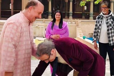 Anupam Kher Gets ‘Cheap Thrills’ by Touching Younger Brother Raju Kher’s Feet On Uunchai Set, See Pic