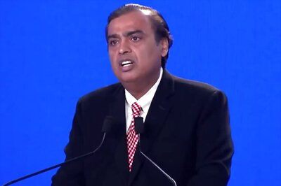 Jio Happy New Year Offer: Free Data, Calls And Apps Till March 31