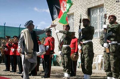 NATO sticks to 2014 Afghanistan pullout date