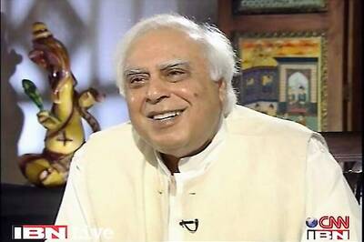 Sibal to meet deemed universities' representatives