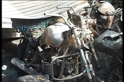 90 vehicles set on fire in Pune, suspects arrested with help of CCTV footage