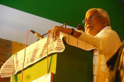 Poster wars reach a crescendo in Patna ahead of polls