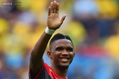 Everton bolster attack with experienced Samuel Eto'o
