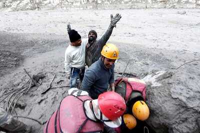 Uttarakhand Glacier Burst: Family Members of 15 Missing UP Workers Anxious, No Info on Whereabouts