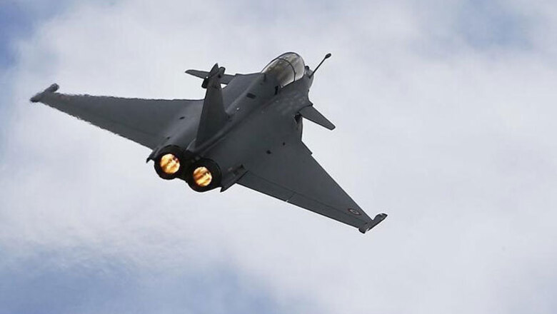 France 'marginally' reduces Rafale price, India asks for more