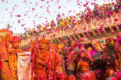 Holi 2022: Places to Visit Near Delhi During the Long-Weekend
