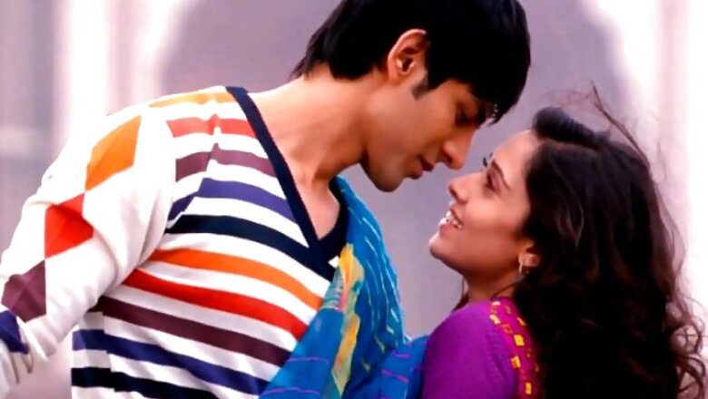 'Akaash Vani' Review: It's a good cure for insomnia