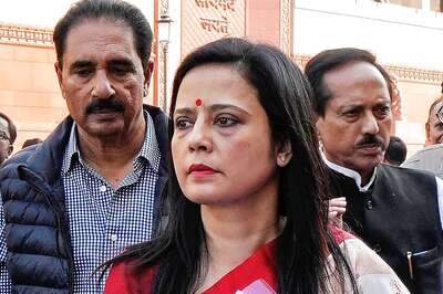 Mahua Moitra Row: Expulsion Vs Suspension | When 10 LS MPs Were Expelled the Same Day...