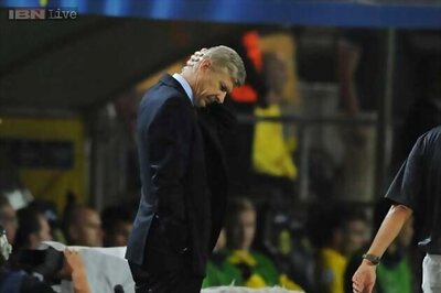 Arsene Wenger asks for patience with Welbeck after Dortmund defeat