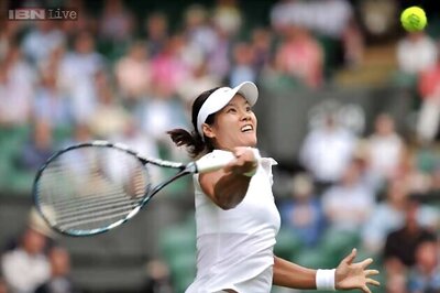 Li Na advances to 2nd round at Wimbledon