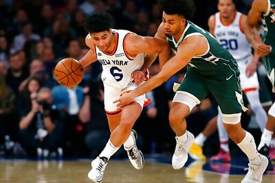 Balanced Bucks Cruise Past Short-handed Knicks 112-97