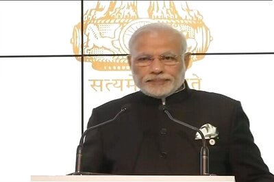 We want the world to work with urgency on climate change, India should lead, says PM Modi in Paris