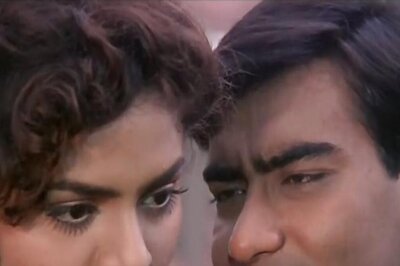 Ajay Devgn Sneakily Watched Phool Aur Kaante At A Theatre, Framed The Coins Fans Threw At The Screen