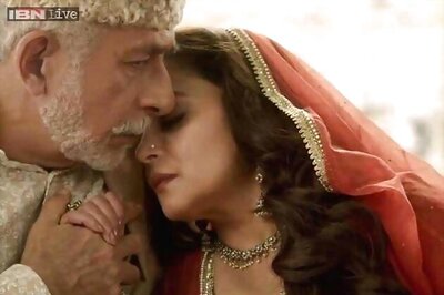 Have you seen Dedh Ishqiya's 'Hamari atariya'? It'll remind you of the old Madhuri