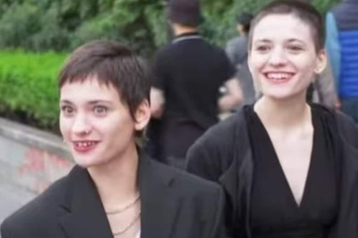 Twin Sisters Meet 19 Years After Being Separated At Birth