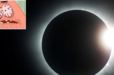 Americans Google 'Why Do My Eyes Hurt' After Watching Solar Eclipse With No Glasses