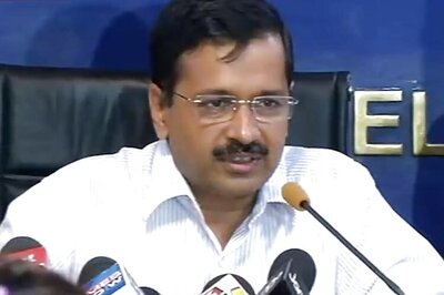 Arvind Kejriwal leads Cabinet, officials on pledge to protect nature