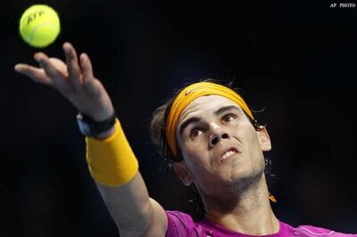 Nadal comes from behind to beat Roddick