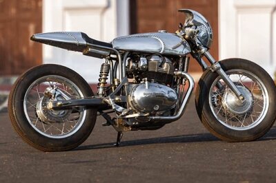 This Royal Enfield Continental GT 650 Cafe Racer has been Modified into a 'Chai Racer'