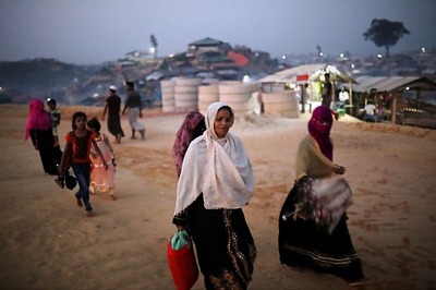 Fire Guts 400 Shanties, Shops in Bangladesh Rohingya Camp