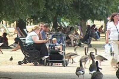 Brits brave hottest summer in 70 yrs