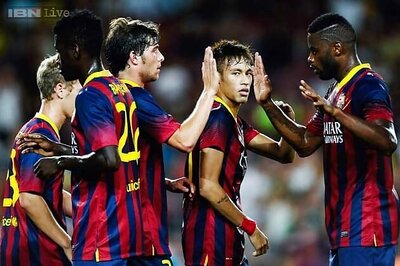 Neymar shines but fails to score on Barcelona home debut