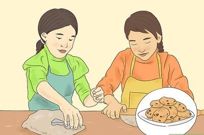 What to Do for Your Mom’s Birthday: 15+ Gifts & Activities She’ll Love