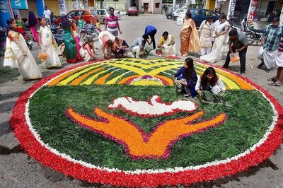 Keralites Celebrate Onam; CM Vijayan Attacks Shah Over Vamana Greetings