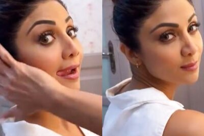 Shilpa Shetty is Influenced by Ranveer Singh's Style, Flaunts Her Moves on Actor's Ram Leela Song