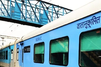 Indian Railways Plans to Lease, Sell Train Coaches to Private Parties