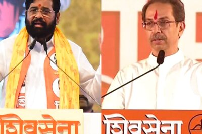 EC to Hear Shiv Sena Factions over Symbol & Name Dispute on Dec 12