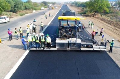 UP Govt Connects Villages with 14,935-km Long Road Network