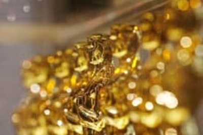 Gold, platinum strike 8-month low on surging dollar