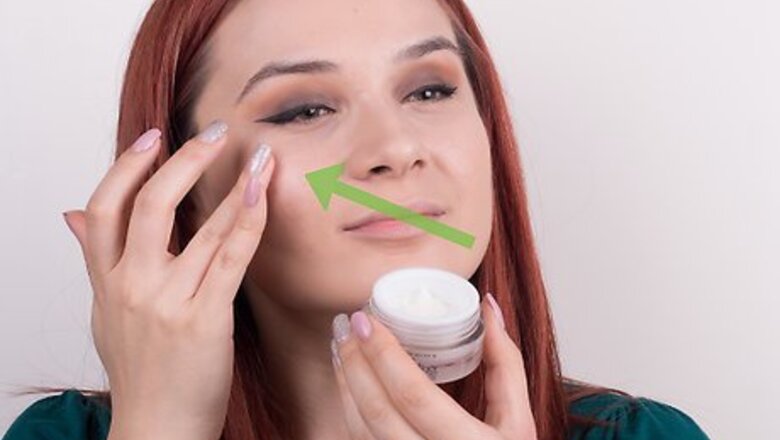 How to Apply Self Adjusting Makeup