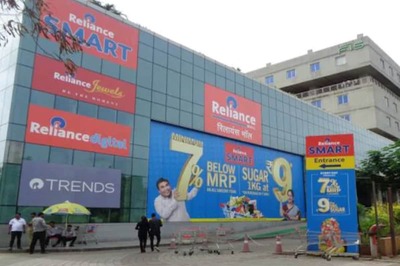 Reliance Retail Q3: Net Profit Up 32% at Rs 3,165 Crore, Revenue At Record High