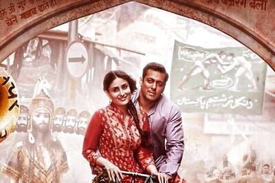 'Bajrangi Bhaijaan' director Kabir Khan wants politicos to watch his film