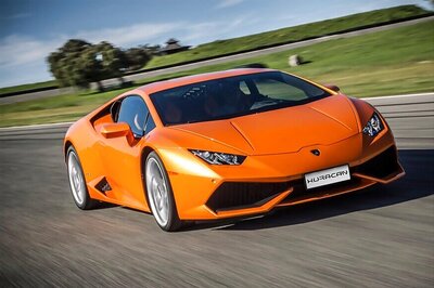 She's 40, A Mother of Three & Owns a Golden Lamborghini Huracan