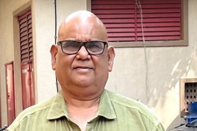 Year Ender 2023: Satish Kaushik To Matthew Perry; Celebs Who Died This Year